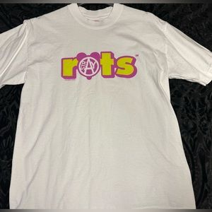 Stray Rats mens crewneck T shirt